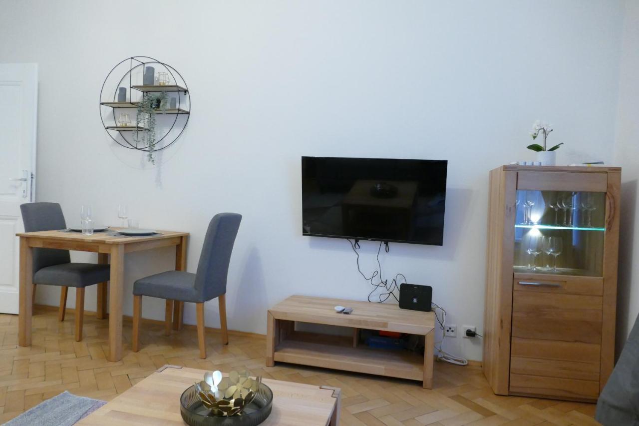 Stylish City Apartments Wina Bagian luar foto